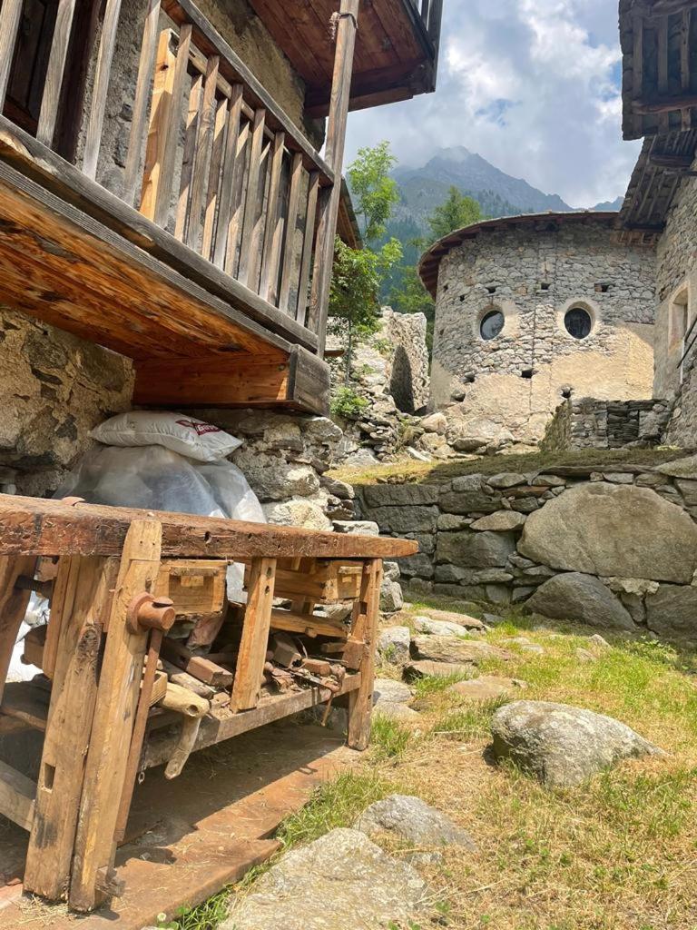La Mura' - Il Vostro Posto Nel Gran Paradiso Ronco Canavese المظهر الخارجي الصورة
